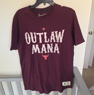 Under Armour Burgundy Outlaw Mana Tee Size Small
